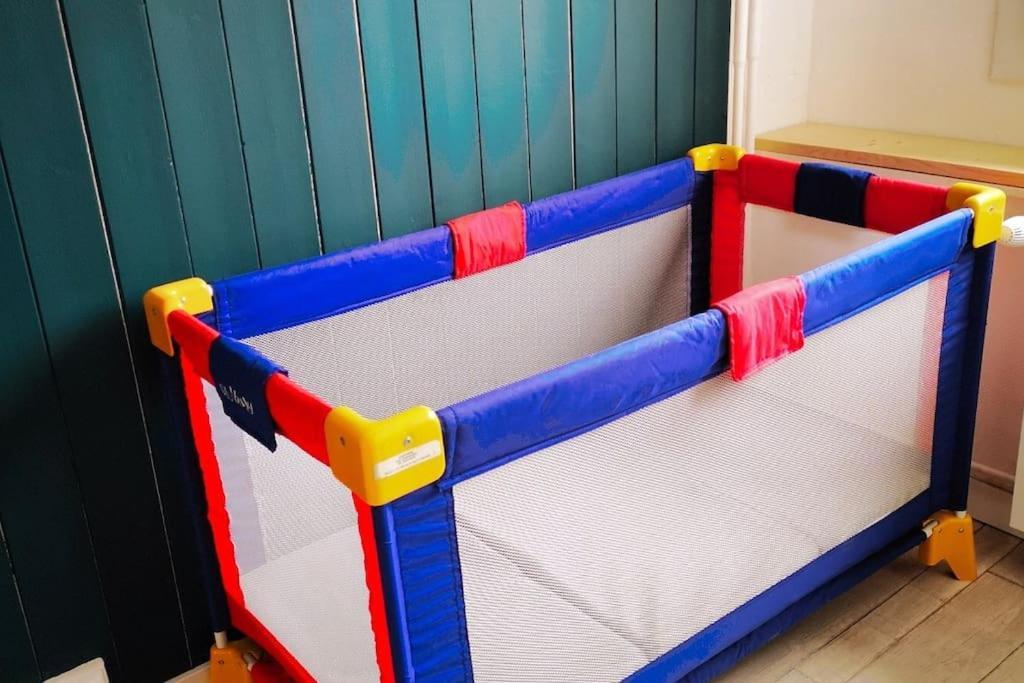 Le Convivial F - Tout Equipe - Centre-Ville Gare Montlucon Ngoại thất bức ảnh